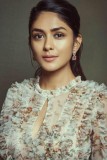 Mrunal Thakur